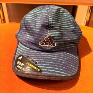 Adidas running hat moisture wicking new